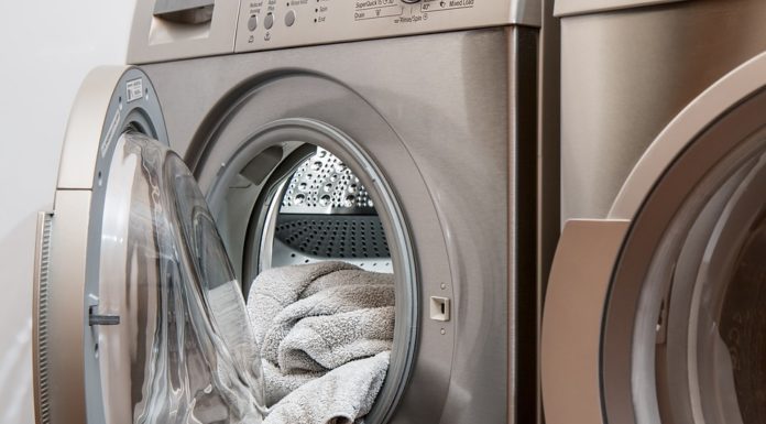 Czyszczenie pralki i lodówki – domowe sposoby
