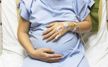 Dlaczego warto zwrócić uwagę na poduszki ciążowe?