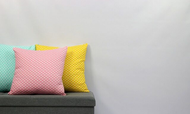 Jaki wkład do poszewki 45×45? Jaki wkład do poszewki 45x45?