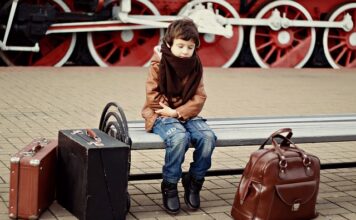 Czym się różnią podkłady poporodowe od podpasek?