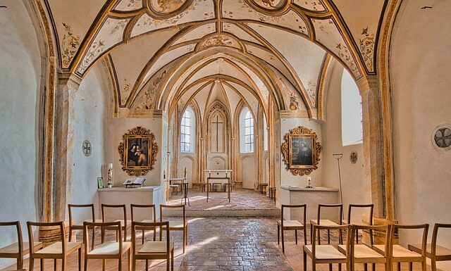 Dlaczego robią się kąciki w ustach?