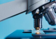 Czy miesięczne soczewki trzeba ściągać?