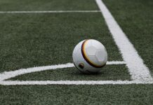 Jaka piłka nożna dla 4 latka?