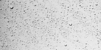 Czy krople Vizik można stosować na soczewki?