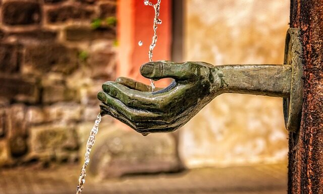 Jak czyścić szkła z antyrefleksem?