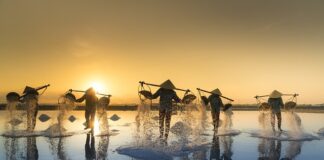 Czym można zastąpić sól fizjologiczna?