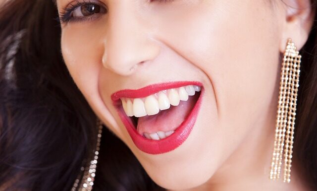 Czy pod podkład nakłada się krem?