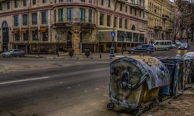 Ile kosztuje śmietnik?