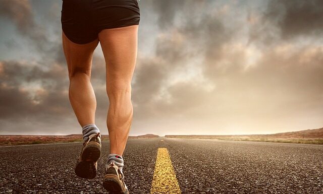 Jakie mięśnie pracują na piłce?